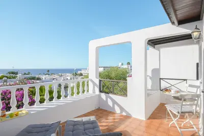 Image de Maison de vacances \"La Lujancita\" près de la plage avec terrasse, vue sur l'océan et Wi-Fi
