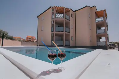 Image de Deluxe Pool Apartments for 16