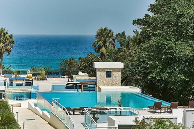 Image de Spend the winter on a quiet sandy beach! 1bd ground floor apt in luxury resort
