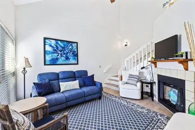 Image de Sun Beach Club 861 / Across from Beach /  Close to Pool & Hot Tub / Walk to shopping and dining
