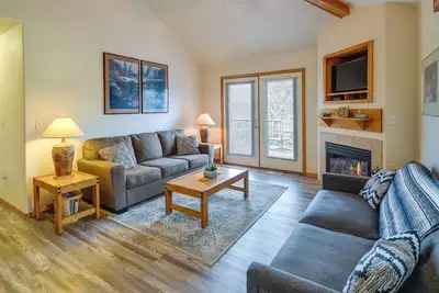 Image de Resort-Style Klamath Falls Home, Golf Course View!