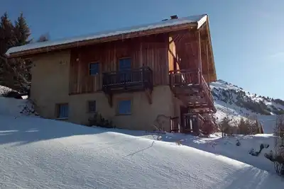 Image de Chalet pied des pistes sauna hammam jacuzzi panorama Gd Domaine ski Alpe d'Huez