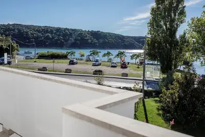 Two Bedroom Apartment Stanicic Kampor A3