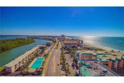 Image de Cozy waterfront suite 1899