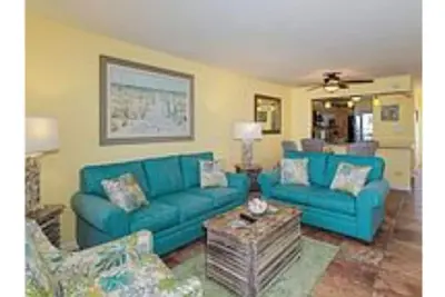 Image de Fisherman's Cove 50ft from the Gulf of Mexico Amazing View