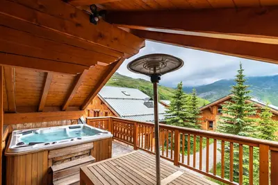 Image de Magnifique appartement avec jacuzzi à 2000m