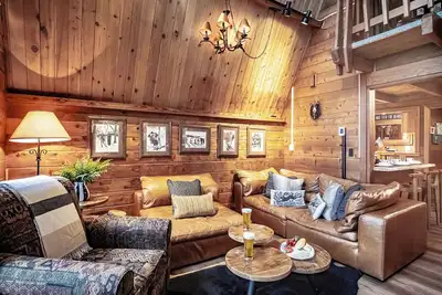 Image de North Westridge 111 Next to Cupp Runn Spacious 6 Br Lux Home