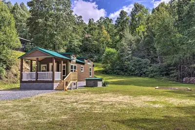 Image de Quaint Mtn Cabin: Tiny Living Near Big Adventure