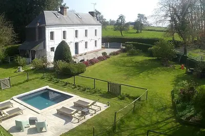 Image de Maison classée 5* avec piscine chauffée au coeur du Pays d'Auge