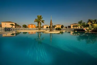 Image de Villa 3 Pièces 4/6 pers. (65m²) climatisée dans résidence avec piscine (34)