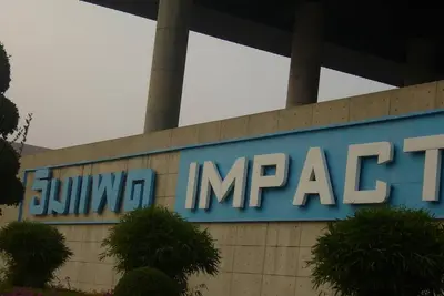 Near Impact Challenger Bangkok Thailand can walk