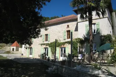 Image de Maison De Campagne en Pierre du Quercy Sans vis à vis, Avec Piscine Privée