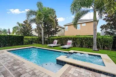 Image de Encore Resort 6 Bedroom Home with Pool (2301)