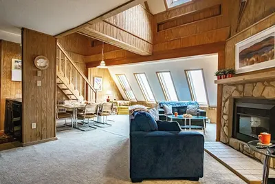 Image de Leatherbark - 301b, 2 Bedroom Allegheny Sunrise Spacious Condo Foosball