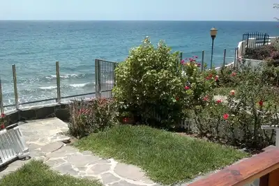 Image de Bungalow on Gran Canaria right by the sea with a direct view of the Atlantic Ocean