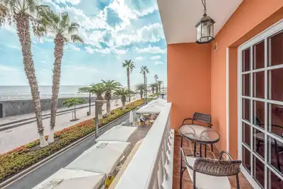 Image de Appartement de vacances \"Carla 1c\" Ă Playa San Juan avec vue sur la mer et la montagne
