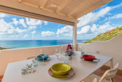 Image de Castel Sardo grand penthouse avec vue sur la mer et grande véranda