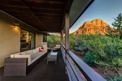 Image de Experience Sedona Red Rock Bliss—3br house with panoramic views in the Chapel Area.