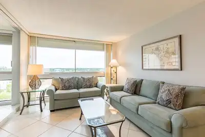 Image de Unit 76 - 1 Bedroom 1 Bathroom Condominium East View