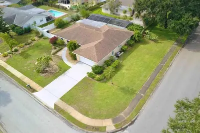 Image de Bradenton - Minutes to Img Academy / Beaches / Heated pool home / Casamia
