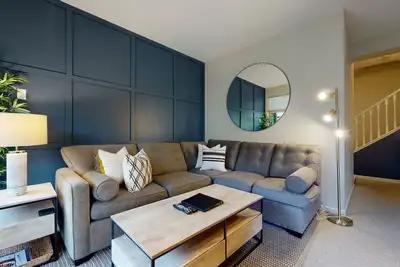 Image de 2br | Northstar | King Bed | Communal Pool & Hot Tub | Village Location | Ski Storage