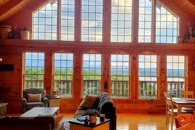 Image de Gorgeous Cabin With Amazing Views of the Smokies