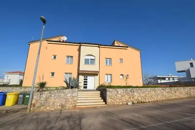 Image de Appartement de vacances Malinska pour 1 - 4 personnes avec 2 chambres à coucher - Appartement de vac
