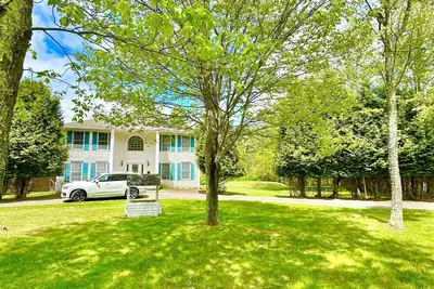 Image de Retreats: Enjoy skiing, table tennis and experience a waterpark!