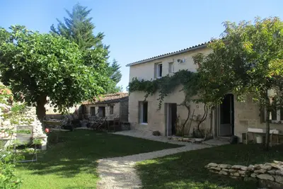 Image de Gîte de charme près de Niort, marais poitevin, Puy du Fou, Futuroscope