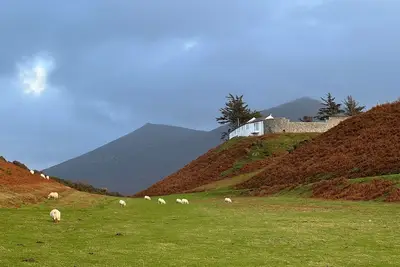 Image de Penmaen House, pet friendly, country holiday cottage in Trefor