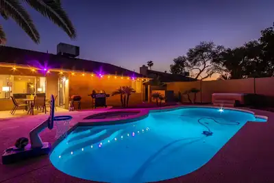 Image de ScottsdaleStays Million+ Estate- 4 Blocks to Kierland - Pool • Hot Tub • Theater