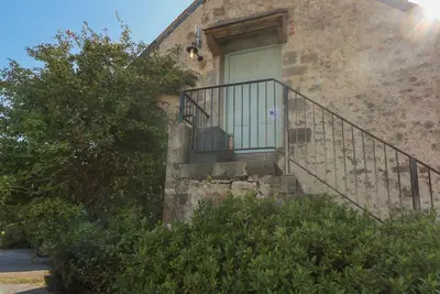 Image de The Coach House, pet friendly, with a garden in Pembroke