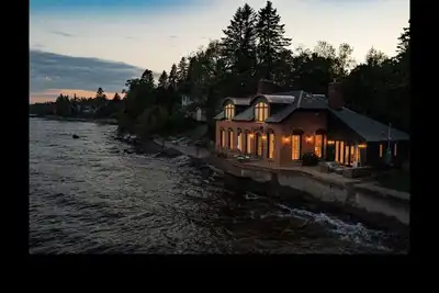 Image de Pumphouse on Lake Superior I 200’ Lake Superior Frontage I Incredible Views