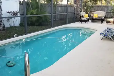 House With Private Heated Pool For Rent 3 Bedrooms, 2 Bathrooms.