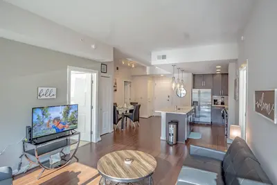 Image de Atlanta Buckhead Fully Furnished Apartment by RedAwning