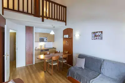 Charmant Duplex 7 Pers. avec Terrasse Sud, Piscine, et Fitness à La Mongie
