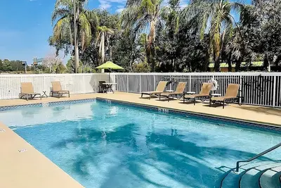 Image de 2 Incredible Rooms Available! Close to International Drive, Free Parking, Pool