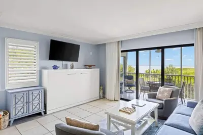Image de Serene Corner Unit at South Seas, Sleeps 5