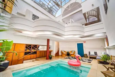 Image de The Graeber | Historic Mansion + Indoor Pool