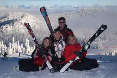 Image de Kintla Condo Right on chair lift 3!