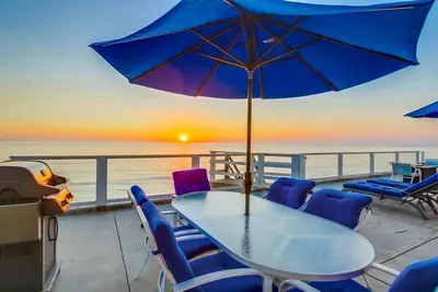 40' Ocean Front * Direct Beach Access * Ac