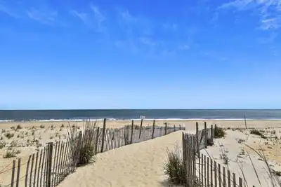 Image de Enjoy Fall at the beach in 4br Dewey Beach Townhouse
