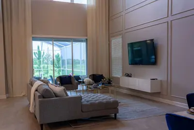 Image de Lovely 5 Bed Game Spa Pool Home-801dsd