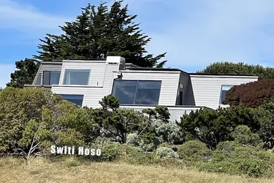 Image de Switi Hoso: Dazzling Ocean Views, 12 + 2 w/ privacy, Ac, beach walks, spa