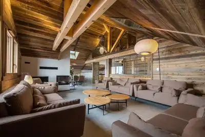 Image de Chalet sur les pistes avec sauna et home cinéma