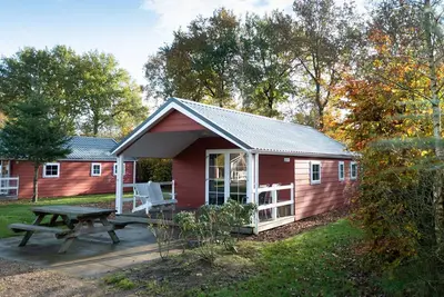 Image de Chalet avec lave-vaisselle, près du parc de Veluwe