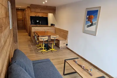 Image de Courchevel 1550 - Pied des pistes - Refait Ă neuf - Avec Balcon et Parking