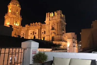 Image de Penthouse with views of the Cathedral, Historic Center