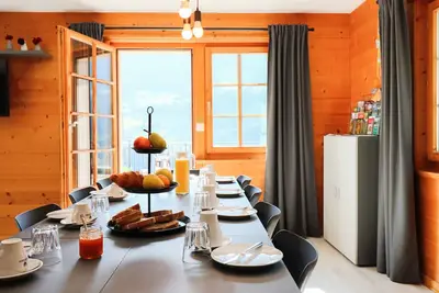 Image de Portes du Soleil - Suisse - Val-d'Illiez - Chalet de 5 chambres avec vue