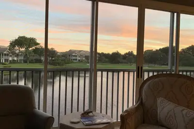 Image de Bonita Bay condo with Water and Golf views